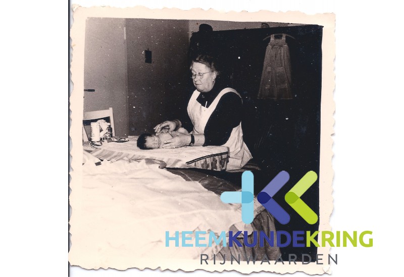 Dina Damen 1A Coll. HKR F000007